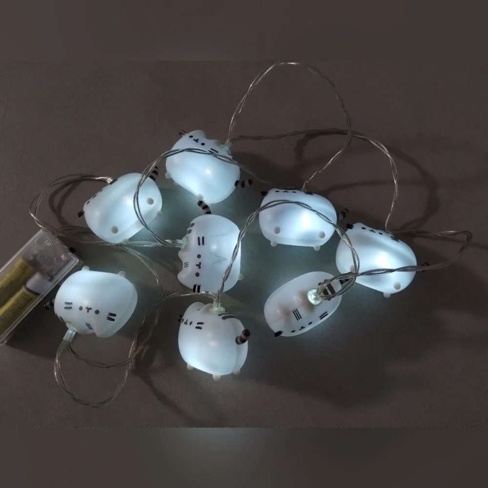 Winter 2016 Pusheen Subscribtion Box Exclusive String Light Set – 8 - Picture 2 of 13
